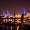 Hamburg haven in de nacht